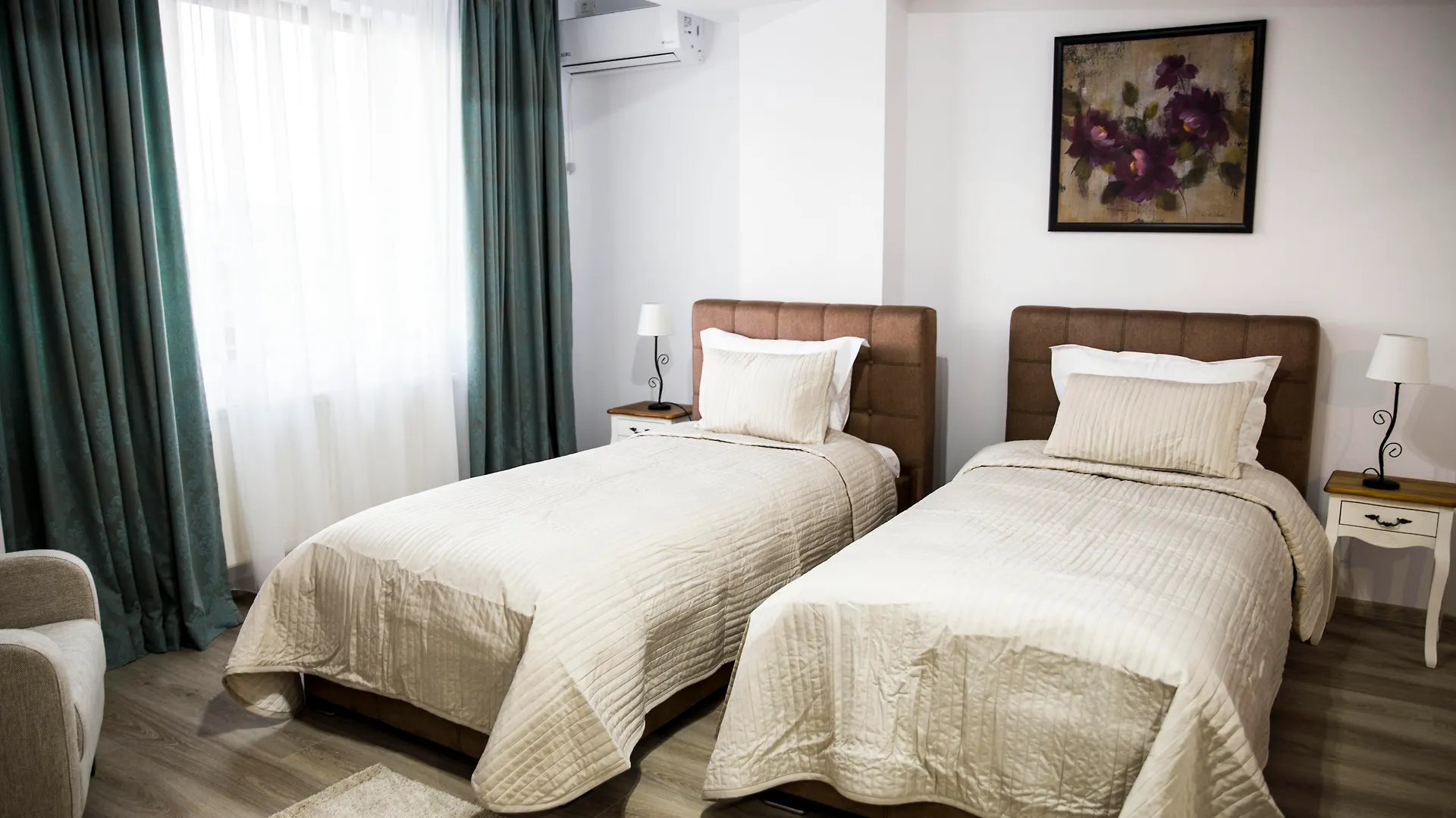 Hotel La Casa Centrale Bucharest