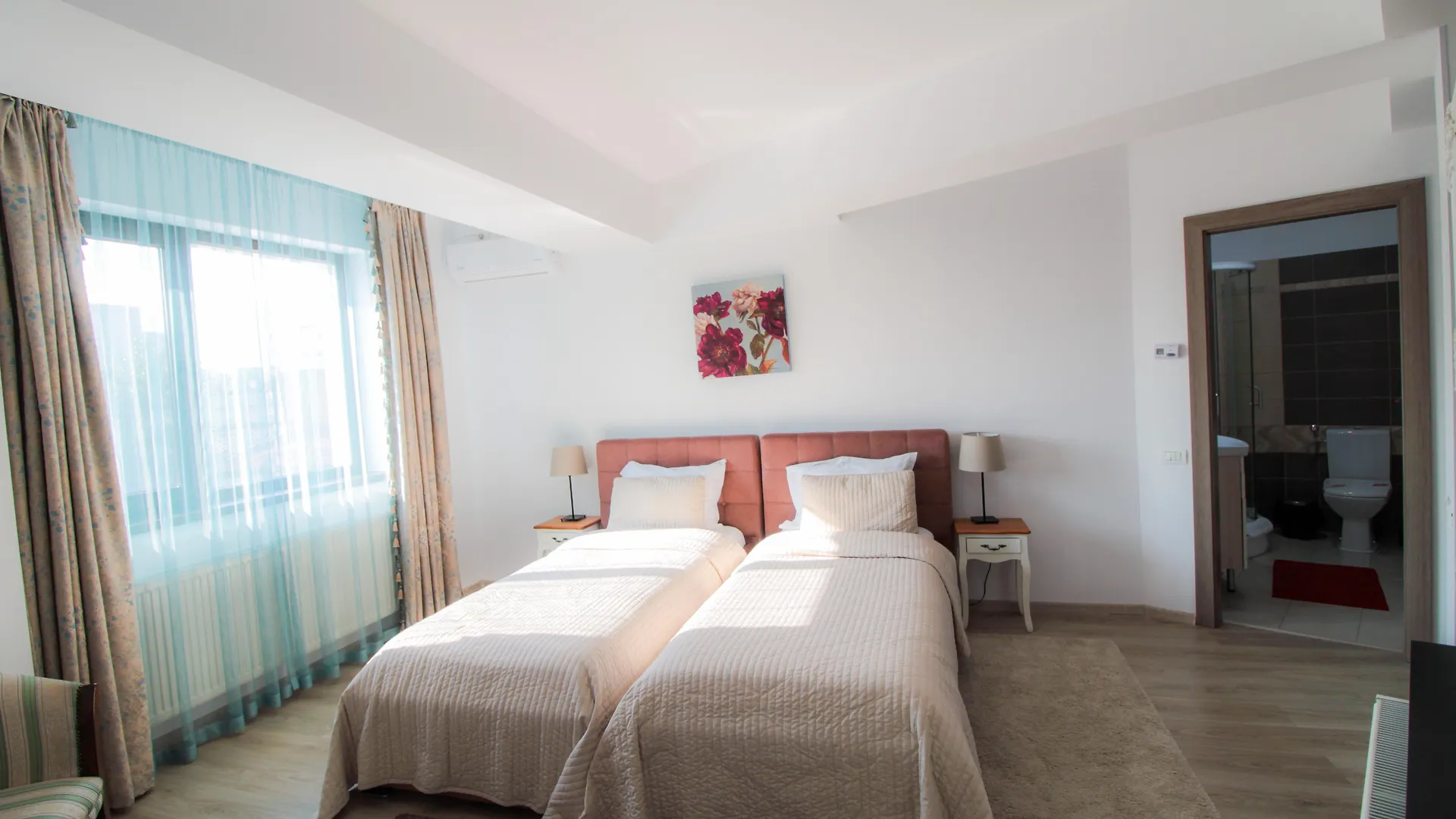 Hotel La Casa Centrale Bucharest 3*,