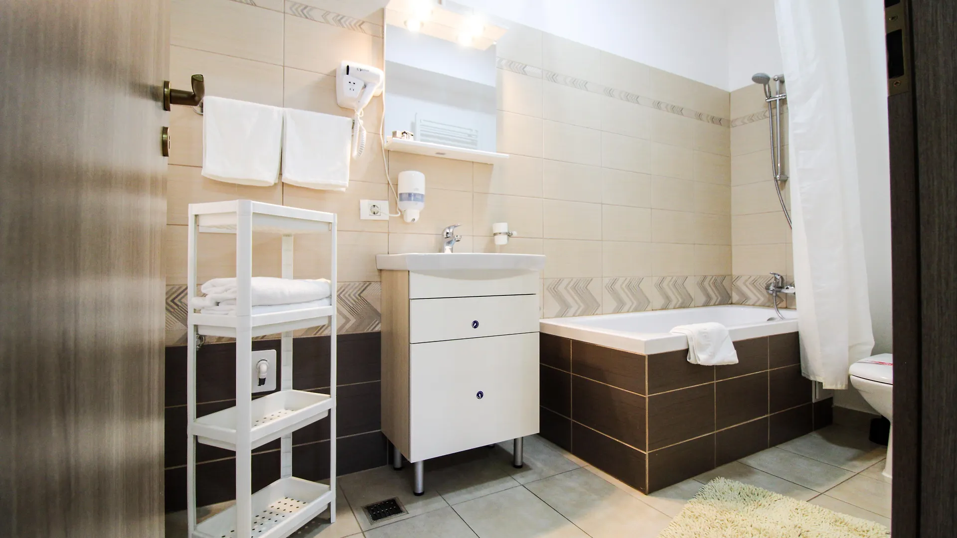 בוקרשט Hotel La Casa Centrale רומניה